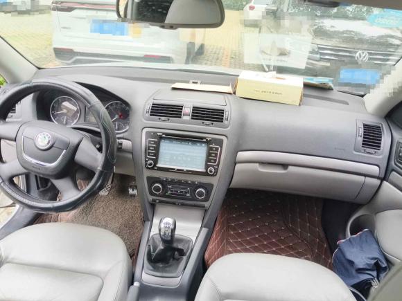 [济南·鲁A] 二手斯柯达明锐2013款 1.6L 手动逸俊版