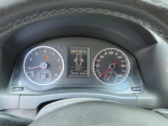 [南京·苏L] 二手大众途观2010款 2.0TSI 自动四驱菁英版