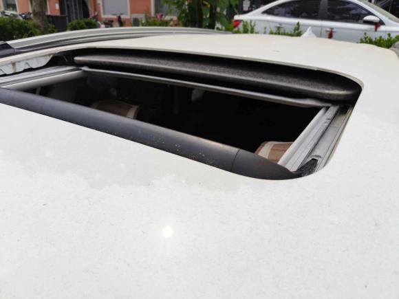 [济南·鲁A] 二手哈弗哈弗H62018款 红标 运动版 1.5T 自动两驱精英型