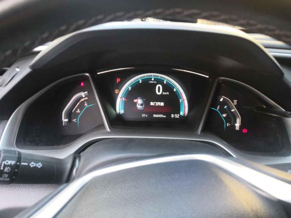 [上海·沪B] 二手本田思域2016款 220TURBO CVT尊贵版