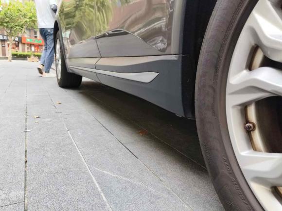 [上海·沪A] 二手蔚来蔚来ES82018款 355KM 基准版 七座版