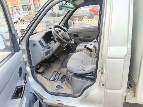 [青岛·鲁B] 二手福田福田风景2016款 2.0L风景快运版长轴低顶491EQ4A