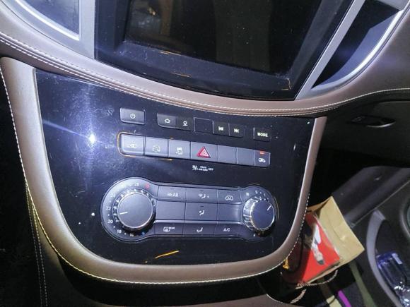 [上海·沪D] 二手奔驰奔驰V级2017款 V 260 领航版