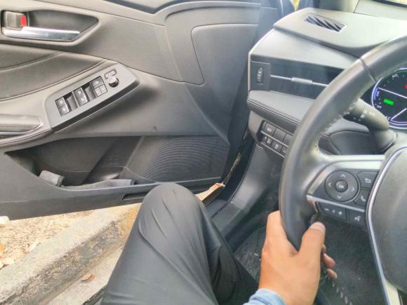 [苏州·苏U] 二手丰田亚洲龙2022款 双擎 2.5L 豪华版