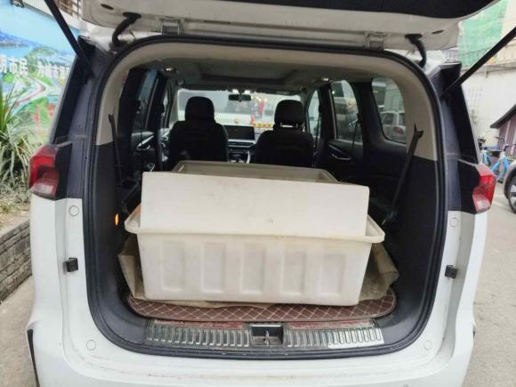 [成都·川A] 二手上汽大通MAXUS大通G502019款 1.5T 首发款自动豪华版 6座