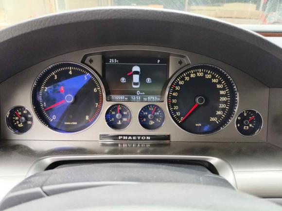 [无锡·苏B] 二手大众辉腾2012款 3.0L 商务型