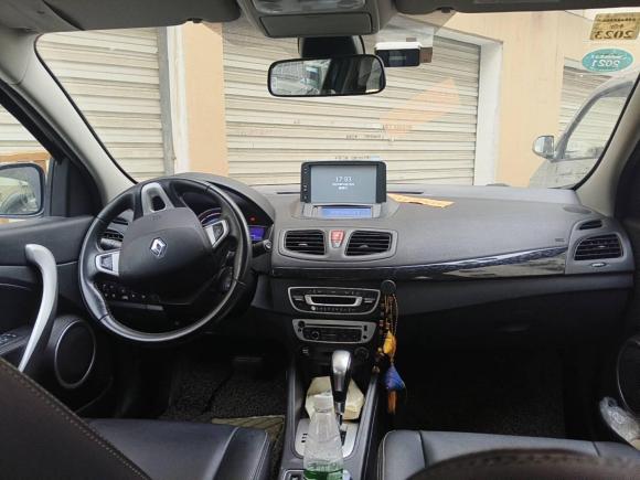 [苏州·苏E] 二手雷诺风朗2015款 2.0L 标准版