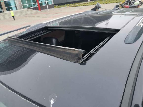 [广州·粤L] 二手Jeep大切诺基2016款 3.0L 精英导航版