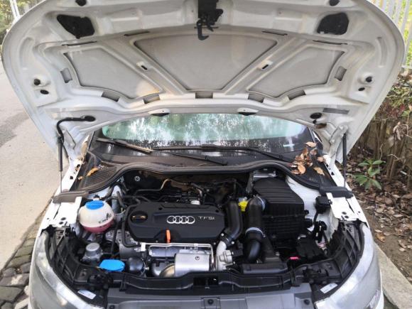 [合肥·皖A] 二手奥迪奥迪A12013款 30 TFSI Sportback Ego
