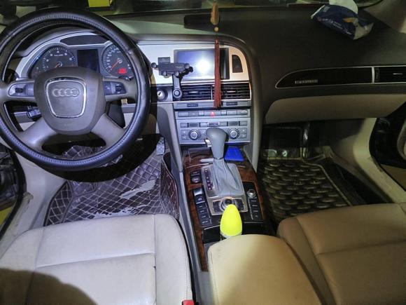 [济南·鲁B] 二手奥迪奥迪A6L2009款 3.0 TFSI quattro 豪华型