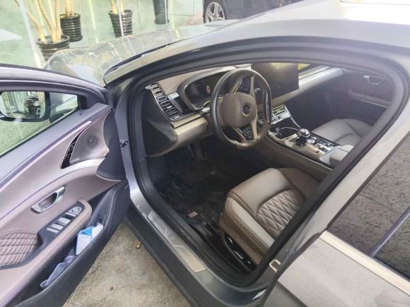 [上海·沪A] 二手比亚迪汉2022款 EV 创世版 715KM前驱尊荣型