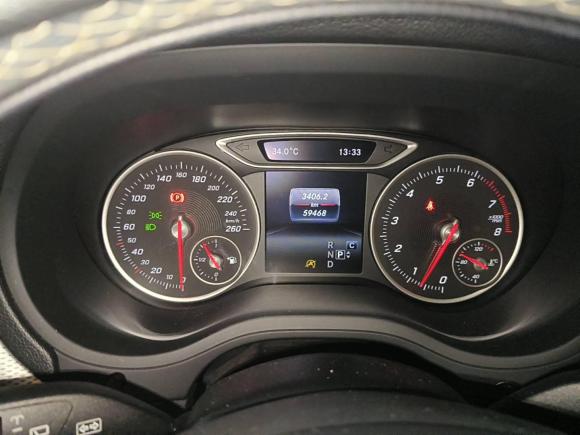 [武汉·鄂A] 二手奔驰奔驰B级2015款 B 200 动感型