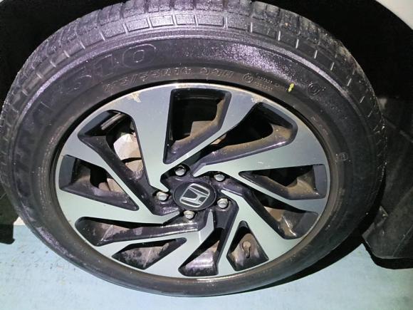 [武汉·鄂A] 二手本田思域2016款 220TURBO CVT豪华版