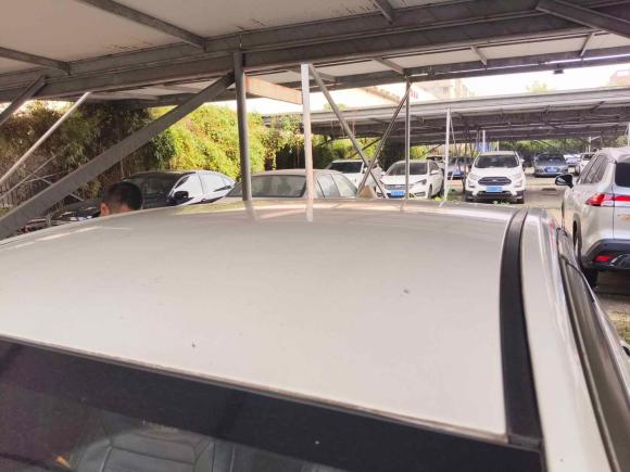 [佛山·粤L] 二手长安悦翔V72016款 1.6L 手动乐尚型 国V