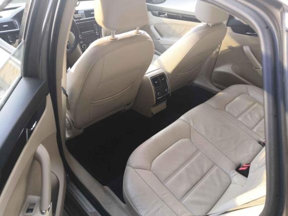 [合肥·皖A] 二手大众帕萨特2011款 1.4TSI 手动尊荣版