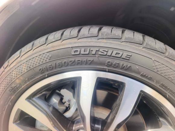 [宁波·浙B] 二手江汽集团嘉悦A52020款 1.5T 手动精英型