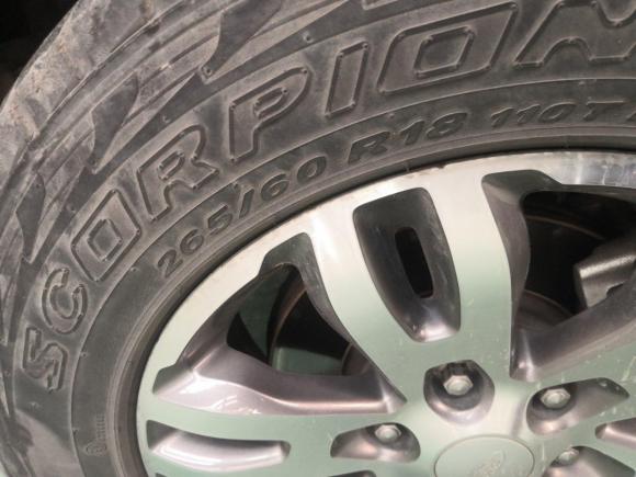 [济南·鲁A] 二手福特撼路者2016款 2.0T 汽油自动四驱豪华版