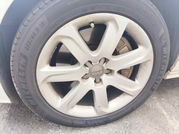 [南京·苏A] 二手奥迪奥迪A72012款 3.0TFSI quattro舒适型