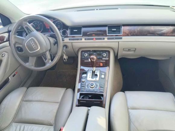 [深圳·粤D] 二手奥迪奥迪A82009款 A8L 2.8 FSI 标准型