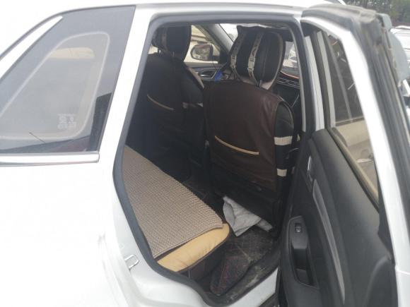 [义乌·浙G] 二手荣威荣威RX32018款 1.6L 手动精英版