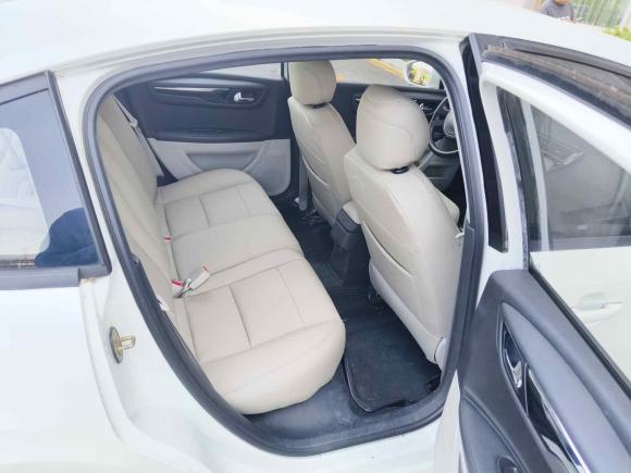 [南京·苏A] 二手雪铁龙世嘉2013款 三厢 1.6L 自动品尚型