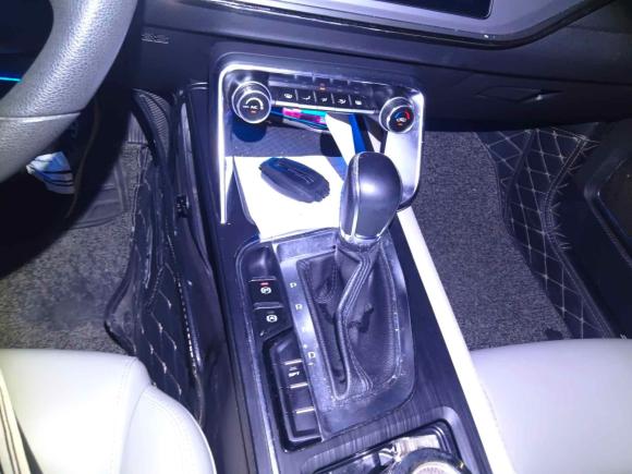 [深圳·蒙G] 二手吉利汽车缤瑞2018款 14T CVT缤纷版