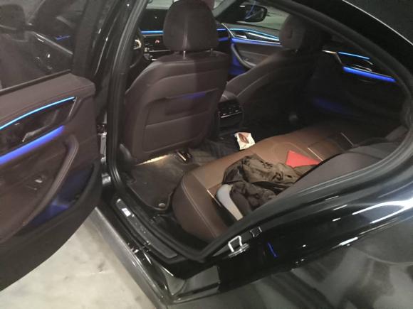 [无锡·苏B] 二手宝马宝马5系2022款 530Li 领先型 M运动套装