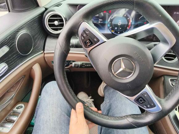 [芜湖·皖B] 二手奔驰奔驰E级2017款 E 300 L 运动时尚型