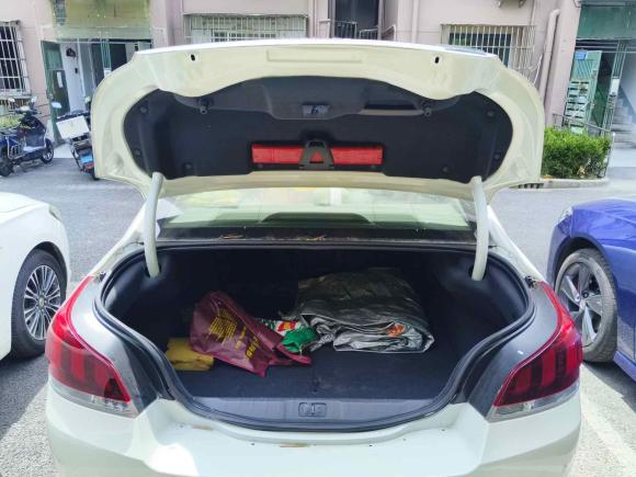 [上海·沪A] 二手标致标致5082015款 1.6THP 自动致逸版