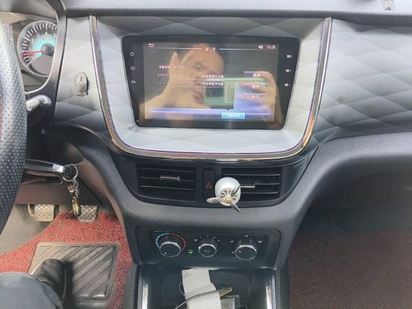 [青岛·鲁B] 二手金杯金海狮2021款 1.5L 客车旅行狮 5座