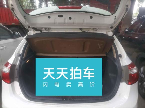 [佛山·粤E] 二手起亚起亚K22012款 两厢 1.4L MT GLS纪念版