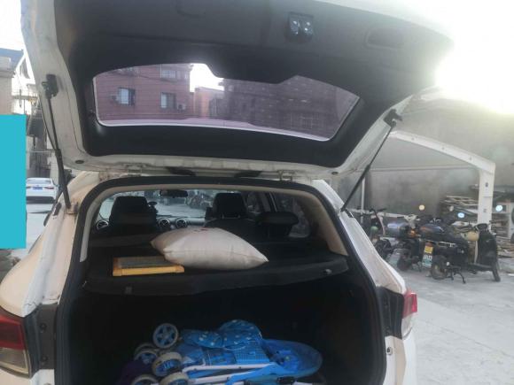 [杭州·贵A] 二手东南东南DX32016款 1.5L 手动尊贵型