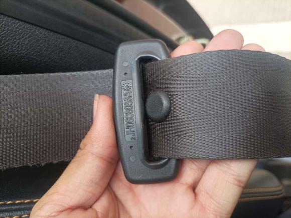 [义乌·浙G] 二手江铃驭胜S3502016款 2.0T 手动四驱汽油豪华天窗版5座