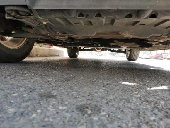 [南京·苏L] 二手铃木超级维特拉2012款 2.4L AT豪华导航5门版