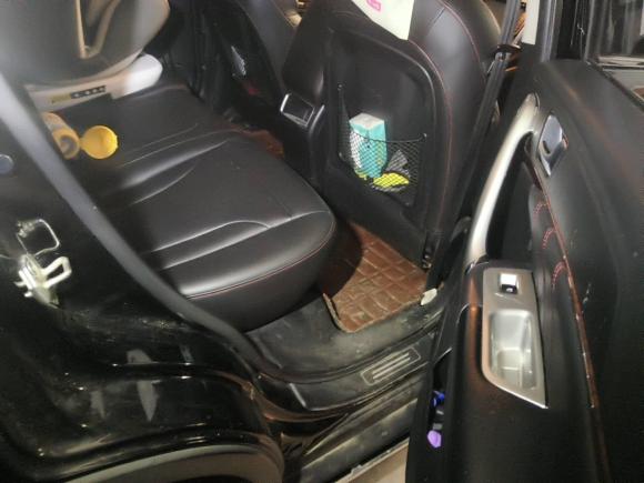 [常州·苏D] 二手哈弗哈弗H62015款 改款 运动版 1.5T 手动两驱精英型