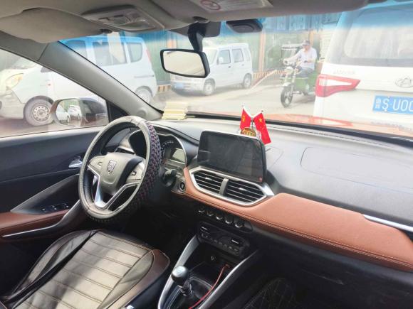 [济南·鲁A] 二手宝骏宝骏5102017款 1.5L 手动豪华型