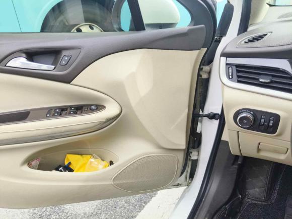 [嘉兴·浙F] 二手别克威朗2015款 三厢 15S 自动领先型