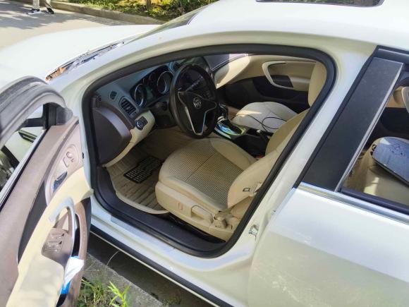 [上海·苏U] 二手别克君威2014款 2.0L 领先时尚型