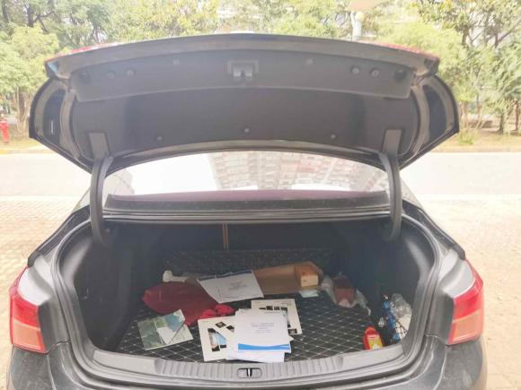 [苏州·苏E] 二手别克威朗2015款 三厢 20T 双离合旗舰型