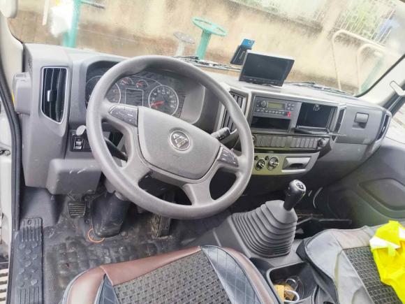 [常州·苏D] 二手福田福田征服者72022款 2.0T自动柴油两驱齐天大圣长箱4F20TC