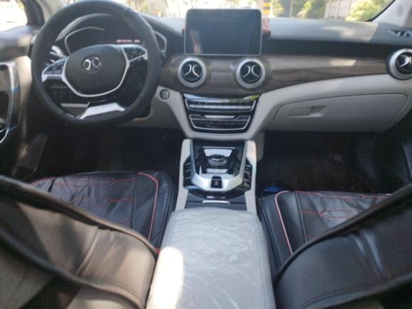 [苏州·苏E] 二手北汽绅宝北汽新能源EU52018款 R500 智风版