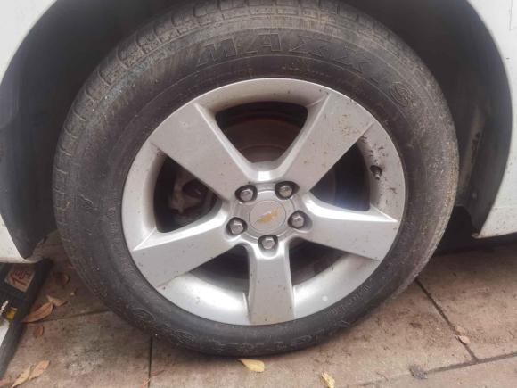 [杭州·浙A] 二手雪佛兰科鲁兹2013款 1.6L SE MT