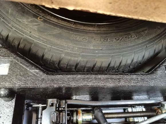 [上海·沪C] 二手大众朗逸2008款 1.6L 自动品悠版