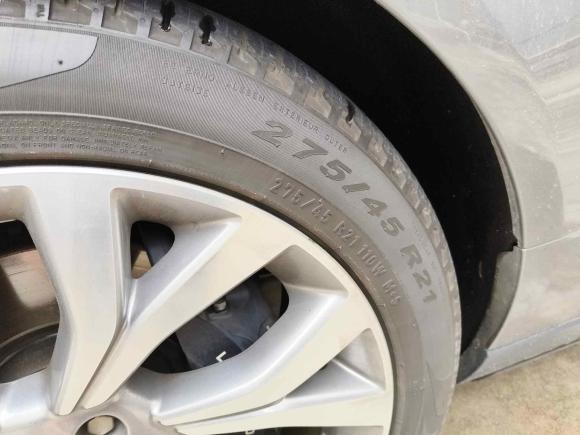 [深圳·粤B] 二手路虎揽胜2021款 3.0 L6 传世加长经典版