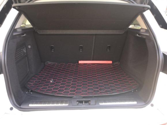 [上海·沪H] 二手路虎揽胜极光2013款 2.0T 5门耀动版