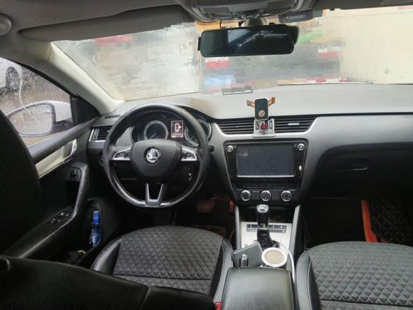 [苏州·苏E] 二手斯柯达明锐2018款 TSI230 DSG豪华版