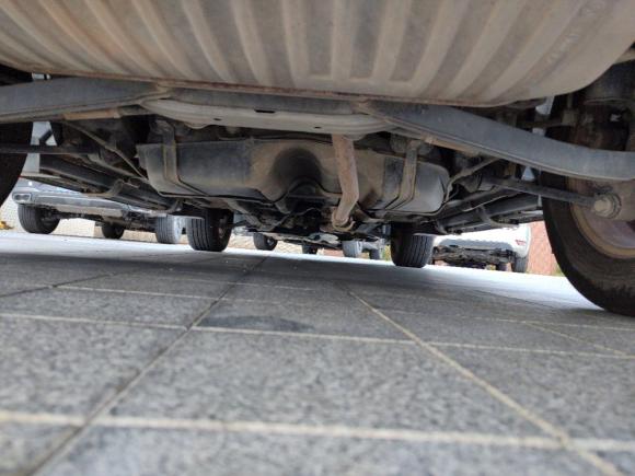 [广州·粤A] 二手起亚狮跑2009款 2.0L 自动两驱版GLS