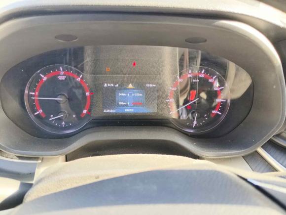 [上海·沪F] 二手上汽大通MAXUS新途V902022款 2.0T手动运杰前驱短轴高顶后单胎6座