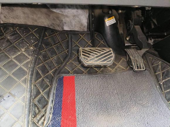 [西安·陕U] 二手铃木天语 SX42011款 改款 1.6L 自动运动型