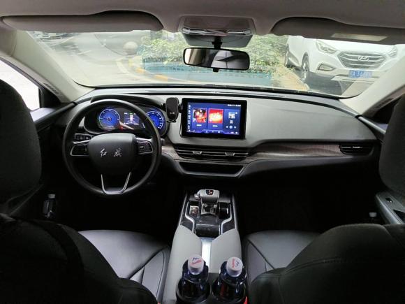 [成都·川A] 二手红旗红旗E-QM52021款 充电 T3版 5座